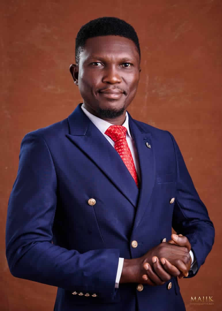 Ebeniz Group CEO